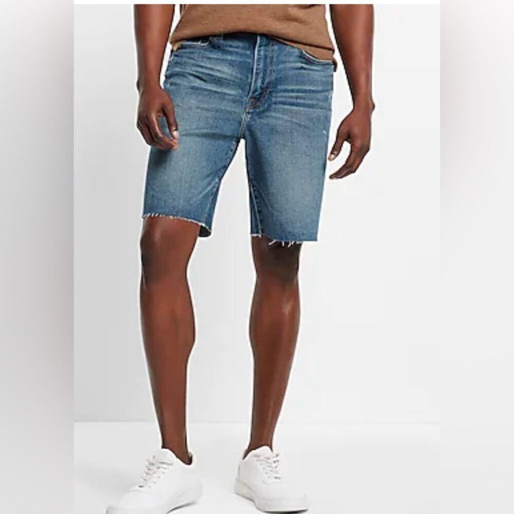 LEVI STRAUSS & CO 511 SHORTS JEANS 34X 32‎